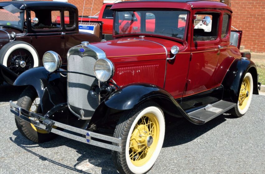  Historie a ikony automobilového průmyslu: Od Ford Model T po dnešní supersporty